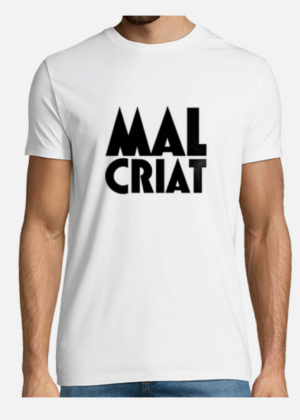Camiseta blanca hombre modelo Malcriat